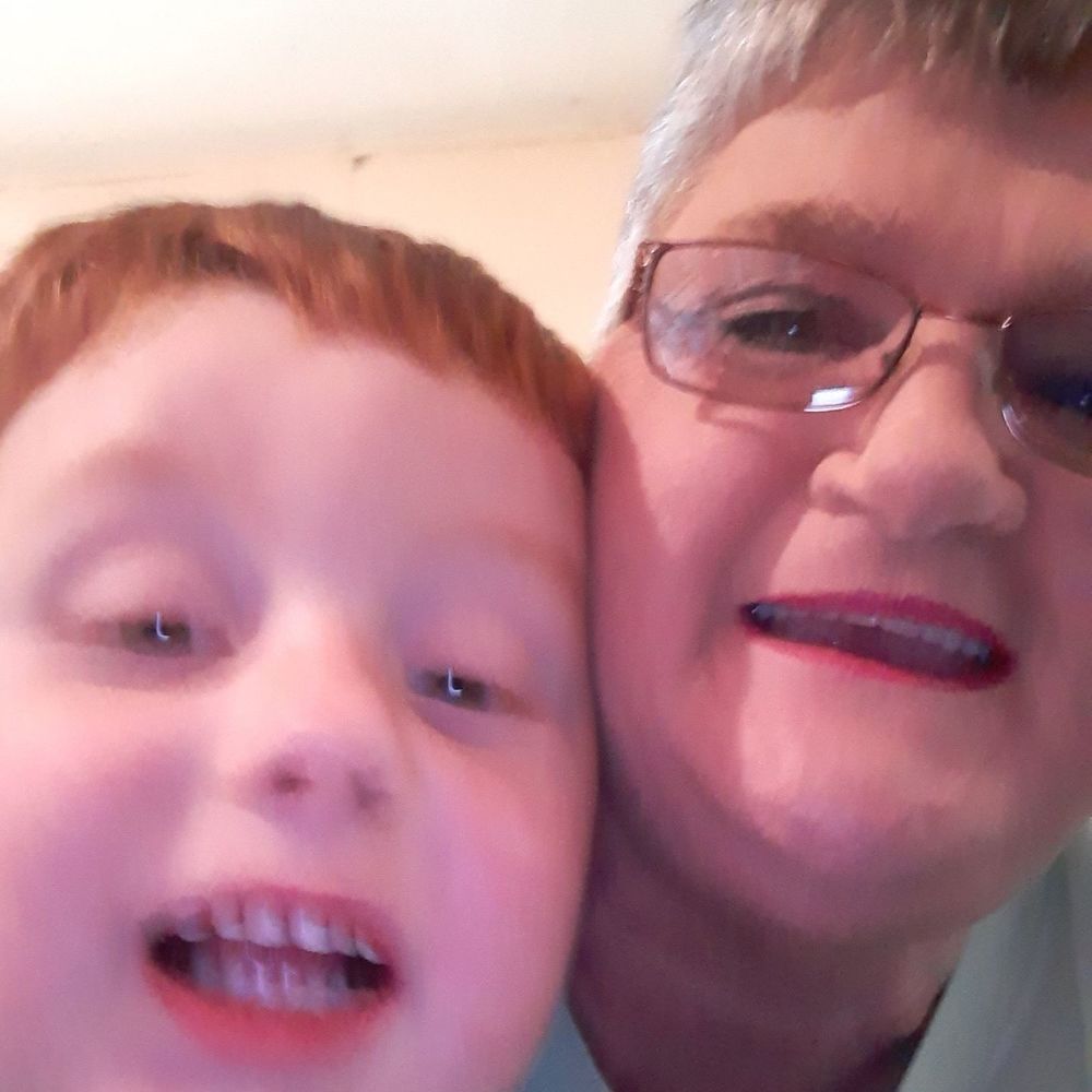 Meet your Posher, Angie